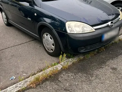 Gebraucht Opel Corsa 65 PS (47 kW) 2001 Blau Kleinwagen