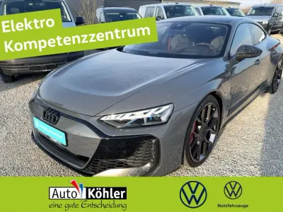 Gebraucht Audi e-tron GT quattro Performance 620 kW (843 PS) 2024 Nimbusgrau perleffekt Limousine
