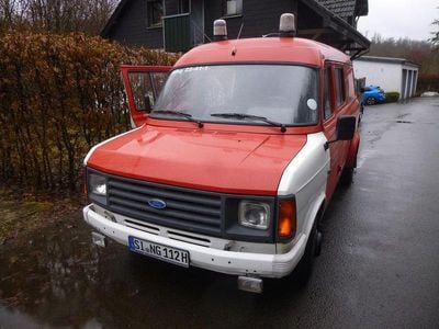 Gebraucht Ford Transit 77 PS (56 kW) 1985 Rot Van / Kleinbus