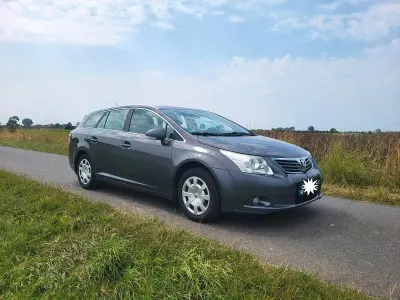 Gebraucht Toyota Avensis 147 PS (108 kW) 2010 Grau Kombi