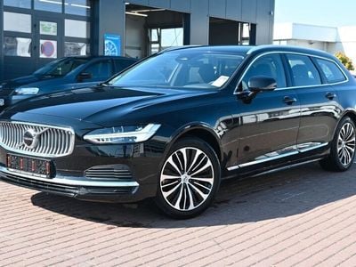 Black stone Gebraucht 2022 Volvo V90 Core Kombi | 39.500 € (Fairer Preis)