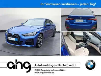 Gebraucht BMW 430 Sport Line 245 PS (180 kW) 2023 M portimao blau Coupé