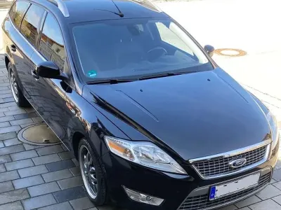 Gebraucht Ford Mondeo Titanium 140 PS (102 kW) 2010 Schwarz Kombi