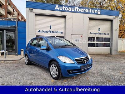 Gebraucht Mercedes A150 95 PS (69 kW) 2009 Blau Kleinwagen