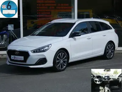 Gebraucht Hyundai i30 YES! 140 PS (102 kW) 2019 Weiß Kombi