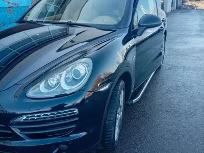 Gebraucht Porsche Cayenne S E-Hybrid 333 PS (244 kW) 2010 Schwarz SUV