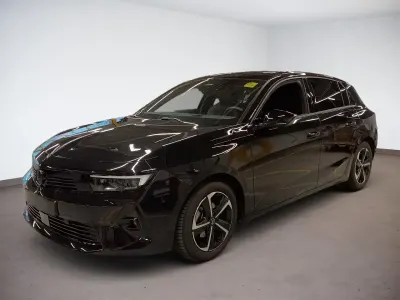 Gebraucht Opel Astra 131 PS (96 kW) 2025 Schwarz Kleinwagen