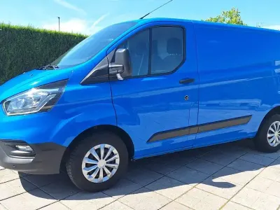 Gebraucht Ford Transit Custom 105 PS (77 kW) 2020 Blau Van