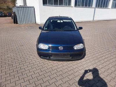 Blau Gebraucht 2001 VW Golf Edition Limousine | 1.200 € (Guter Preis)