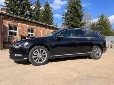 Gebraucht VW Passat Highline 150 PS (110 kW) 2016 Schwarz Kombi