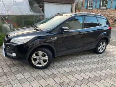Gebraucht Ford Kuga SYNC Edition 150 PS (110 kW) 2015 Schwarz SUV