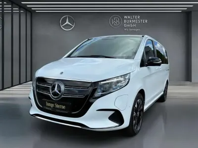 Gebraucht Mercedes EQV300 150 kW (204 PS) 2024 Weiß Van / Kleinbus