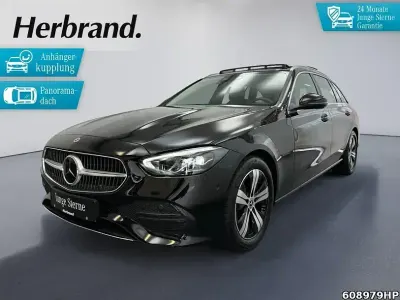 Gebraucht Mercedes C200 Avantgarde 163 PS (119 kW) 2024 Unilack schwarz Kombi