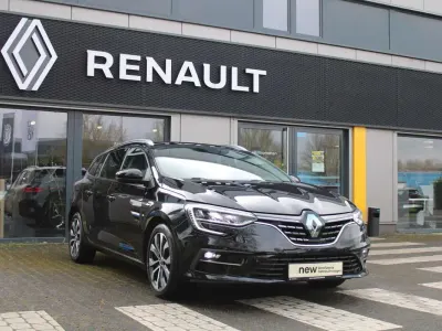 Gebraucht Renault Mégane IV Techno 160 PS (117 kW) 2022 Sternenschwarz Kombi