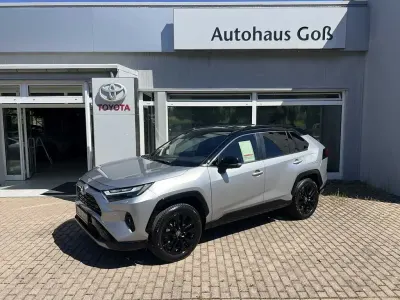 Gebraucht Toyota RAV4 Hybrid Style 218 PS (160 kW) 2025 Silber SUV