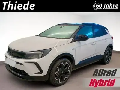 Usata Opel Grandland X GS Line 300 CV (220 kW) 2022 Bianco SUV