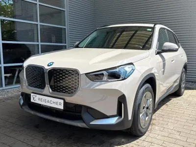 Ny BMW iX1 Shadowline 230 kW (313 HK) 2026 SUV
