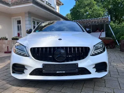 Gebraucht Mercedes C180 AMG line 156 PS (114 kW) 2021 Weiß Limousine