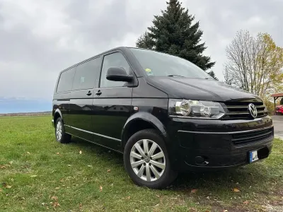 Używany VW Caravelle 179 KM (131 kW) 2013 Czarny Van