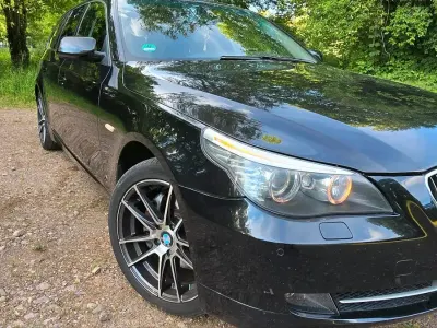 Gebraucht BMW 530 235 PS (172 kW) 2007 Schwarz Kombi