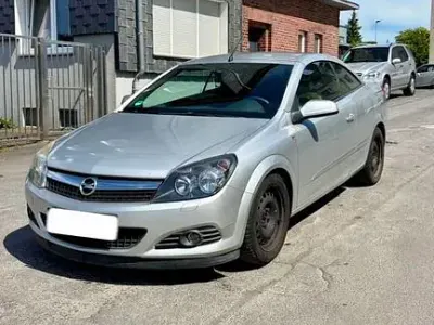 Gebraucht Opel Astra Cabriolet Edition 140 PS (102 kW) 2008 Grau Cabrio