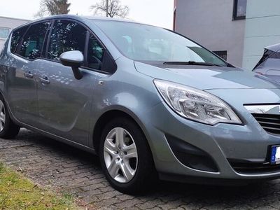 gebraucht Opel Meriva / 1.Hand / Klima + integr. Fahrradträger