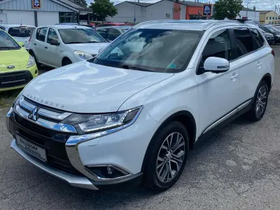 Gebraucht Mitsubishi Outlander Top 150 PS (110 kW) 2018 Perlmuttweiss (p) SUV