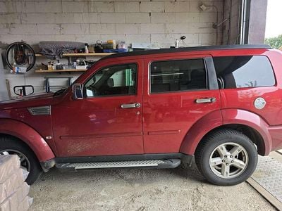 Rot Gebraucht 2008 Dodge Nitro SXT SUV | 5.500 € (Etwas zu teuer)