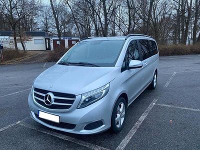 Gebraucht Mercedes V220 Edition 163 PS (119 kW) 2017 Grau Van / Kleinbus