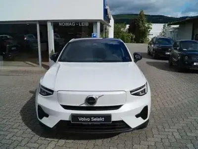 Gebraucht Volvo EC40 Plus 300 kW (408 PS) 2025 Weiß SUV