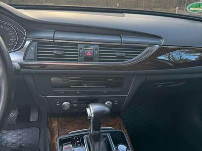 Gebraucht Audi A6 177 PS (130 kW) 2012 Schwarz Kombi