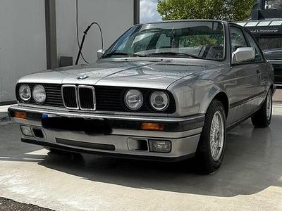 Gebraucht BMW 316 Shadowline 102 PS (75 kW) 1989 Silber Coupé
