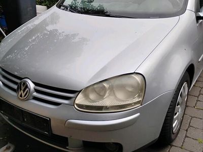 VW Golf V