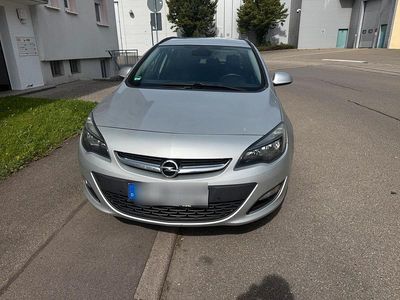 Silber Gebraucht 2013 Opel Astra Kombi | 4.600 € (Fairer Preis)