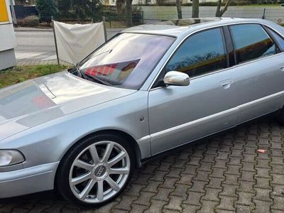 Audi S8