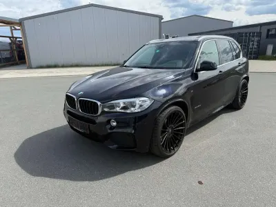 Używany BMW X5 Sport Line 258 KM (189 kW) 2015 Czarny SUV