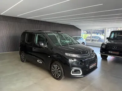 Gebraucht Citroën Berlingo Shine 110 PS (80 kW) 2019 Noir onyx Van / Kleinbus