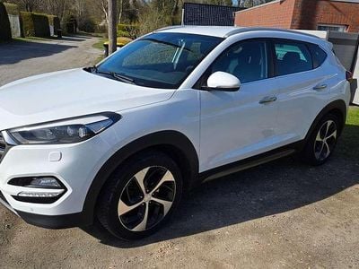Gebraucht Hyundai Tucson Style 177 PS (130 kW) 2016 Weiß SUV