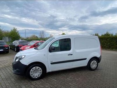 Mercedes Citan 109