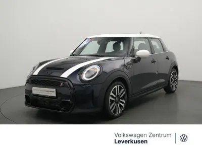 Gebraucht Mini Cooper S 178 PS (130 kW) 2021 Schwarz Kleinwagen