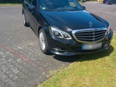 Gebraucht Mercedes 200 136 PS (100 kW) 2014 Schwarz Kombi
