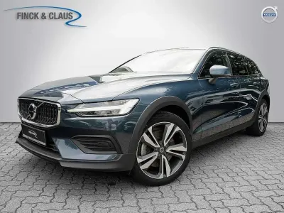 Gebraucht Volvo V60 CC 184 PS (135 kW) 2024 Kombi
