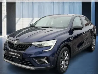 Gebraucht Renault Arkana Evolution 140 PS (102 kW) 2024 Blau SUV