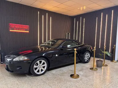 Gebraucht Jaguar XK 258 PS (189 kW) 2009 Schwarz Cabrio
