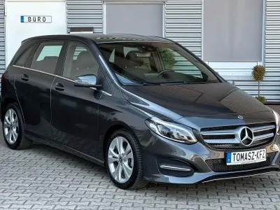 Gebraucht Mercedes B180 Urban 109 PS (80 kW) 2017 Grau Kleinwagen