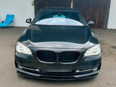 Gebraucht BMW 750 M Sport 381 PS (280 kW) 2013 Schwarz Limousine