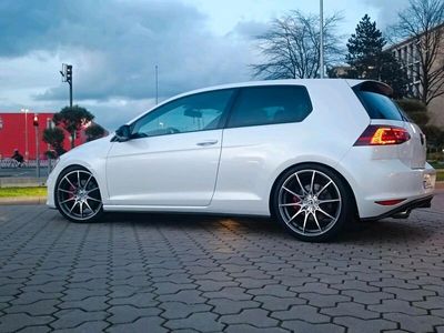 gebraucht VW Golf VII 