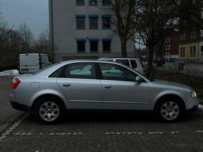Gebraucht Audi A4 145 PS (106 kW) 2002 Silber Kleinwagen