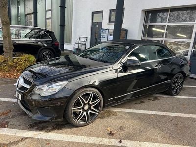 Gebraucht Mercedes E220 Sport Edition 170 PS (125 kW) 2016 Schwarz Cabrio