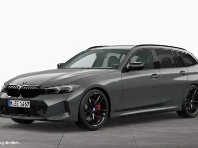 Gebraucht BMW 330 M Sport 245 PS (180 kW) 2023 Grau Kombi